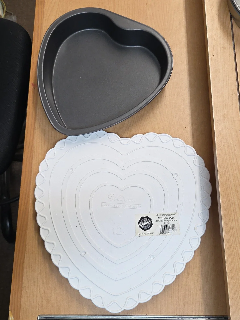 Bundle‎ Cake separator plates, pillars, pans  for Weddings, & special events